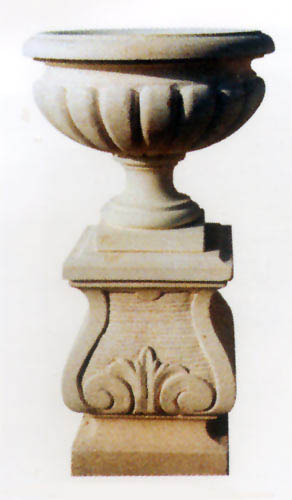 Carved urn body with out swept rim