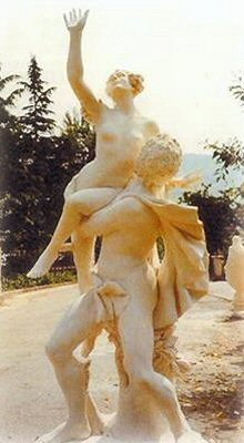 Artistic statue
